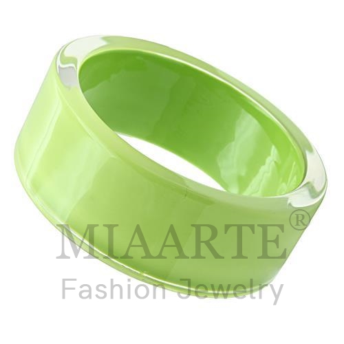 Bangle,Resin,N/A,Synthetic,Peridot,Synthetic Stone